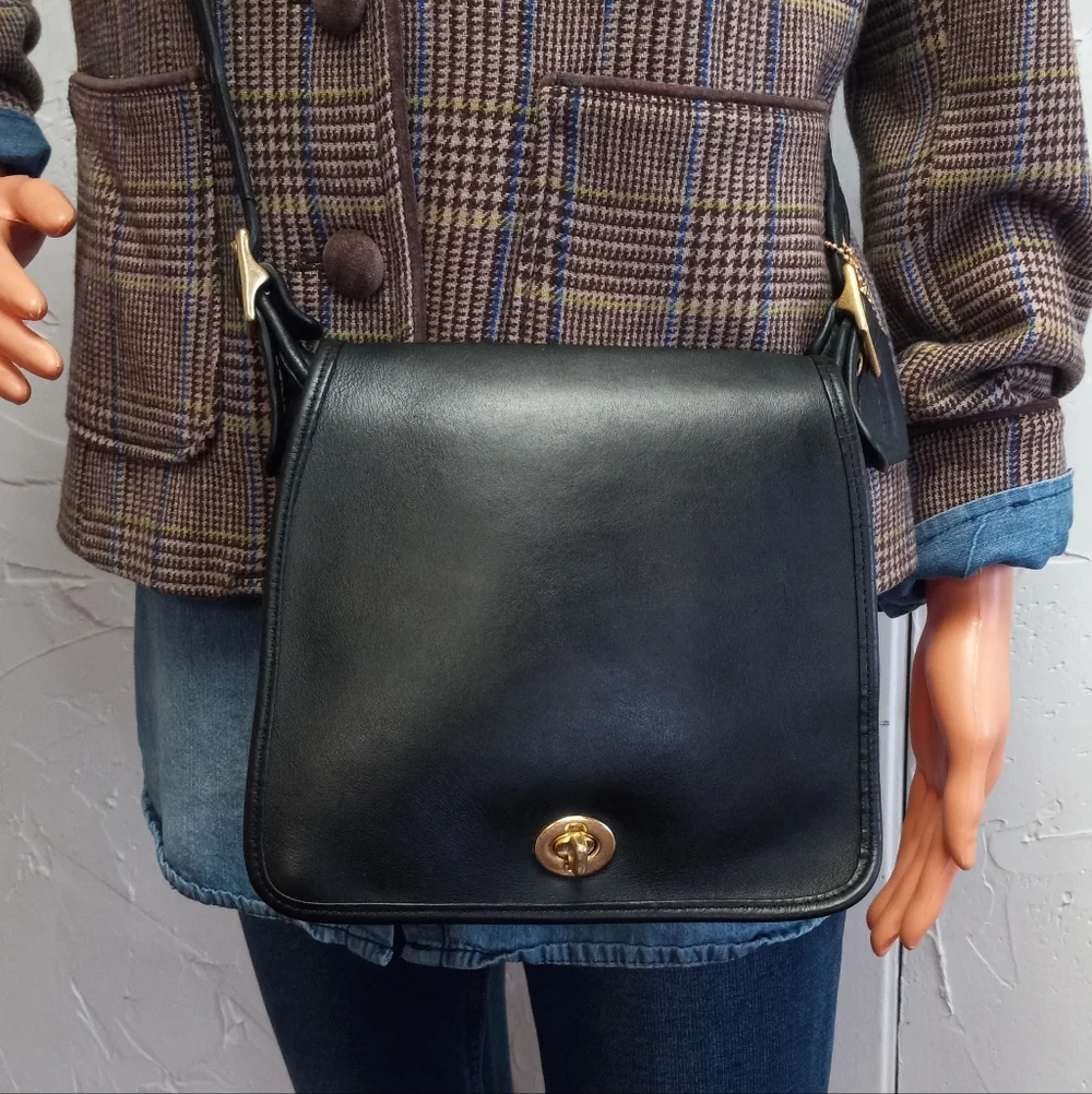 Coach Legacy 1991, Companion Flap Crossbody, Syle #9715